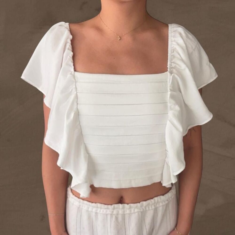 DO+BE white ruffled boho top square neck size M